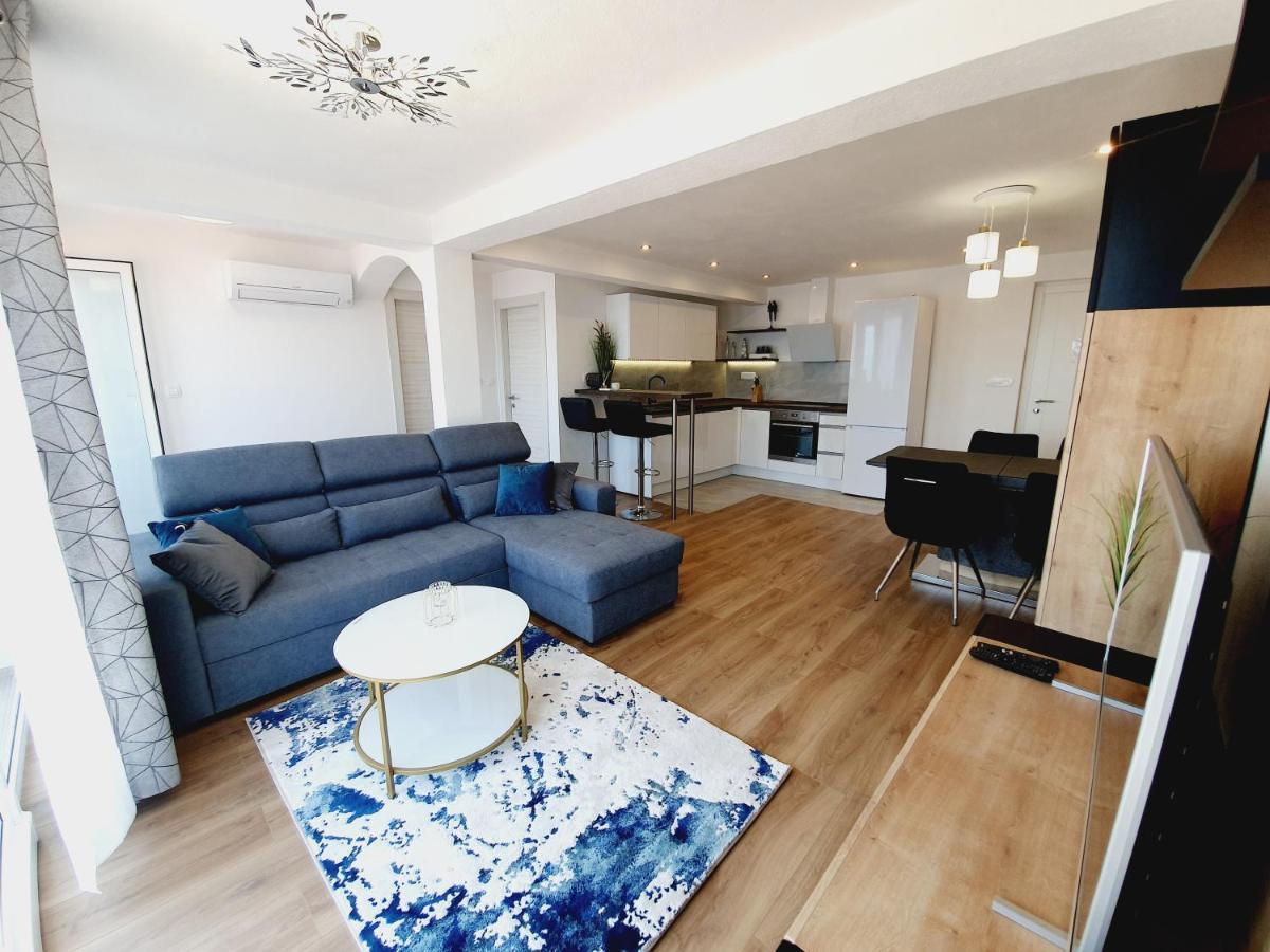 White House Apartments 杜基拉特 外观 照片