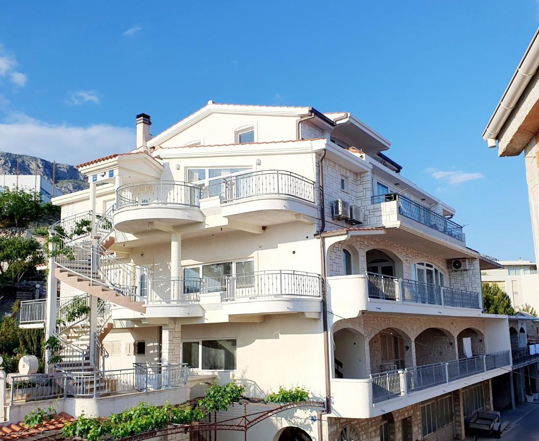 White House Apartments 杜基拉特 外观 照片