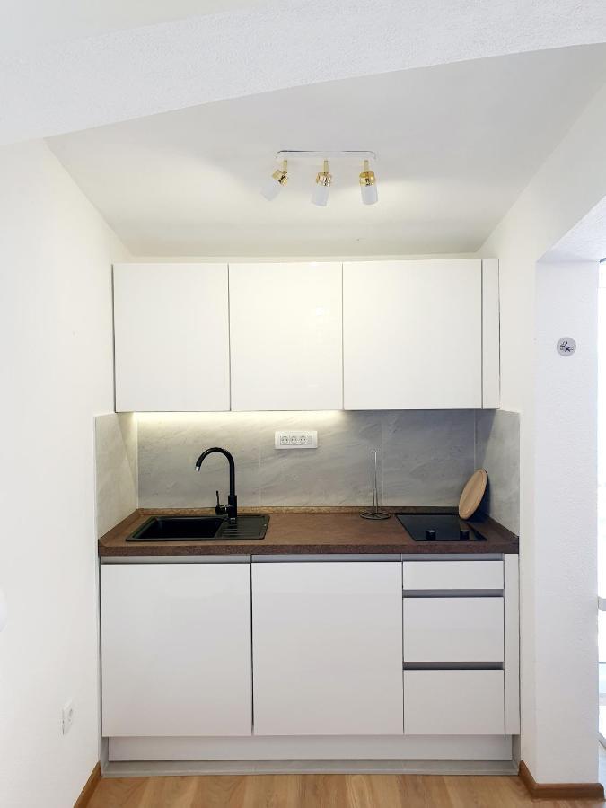 White House Apartments 杜基拉特 外观 照片