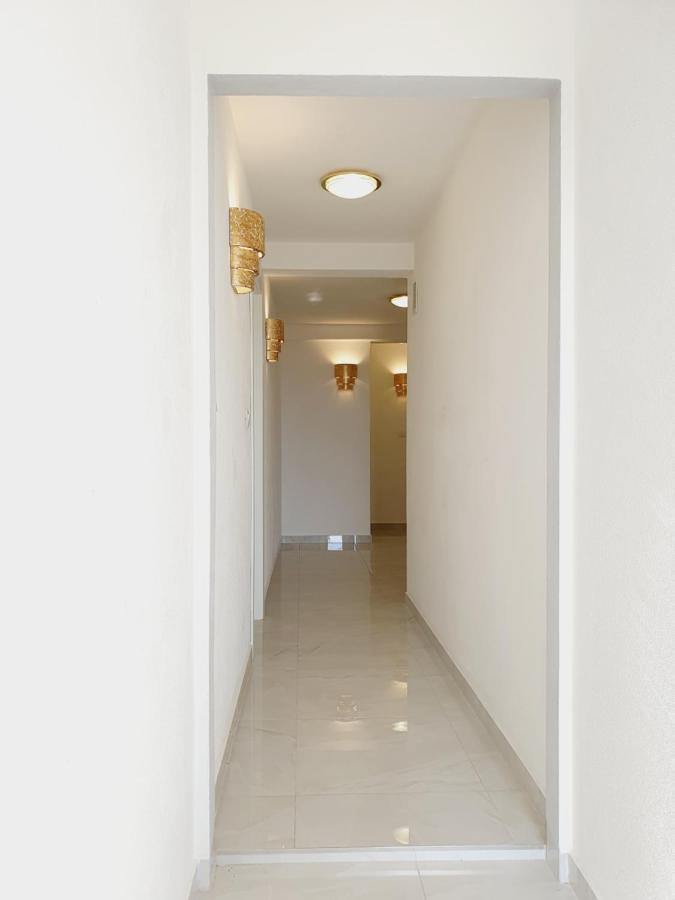 White House Apartments 杜基拉特 外观 照片